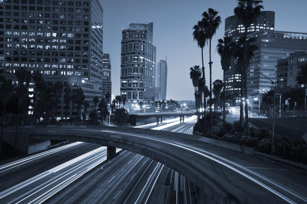 Shuttle Service From LAX Curbside Express LAX   Shutterstock 34510831 1024x680 